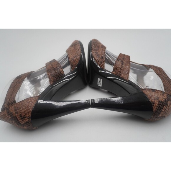 Michael Kors Berkley T-strap Chocolate Embossed Heel Sandals Front Zipper Sz 9M - Picture 7 of 10